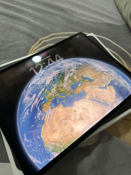 IPad 13” inch  M5 чип