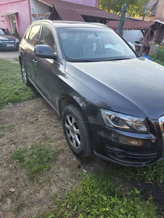 De vânzare Audi Q5 cutie manuală în 6 trepte