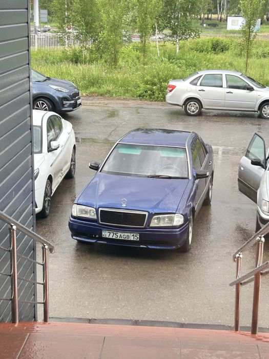 Продам мерс с200