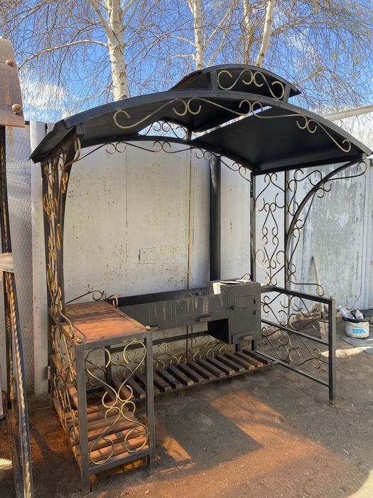 Продам мангальную зону