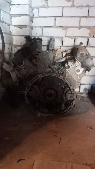 Продам двиготель Мерседес бенц Мл 320