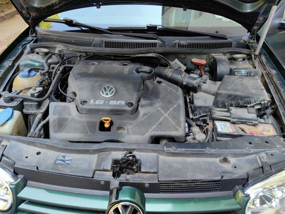 VW Golf VW Golf 4 1.6 SR 101к.с