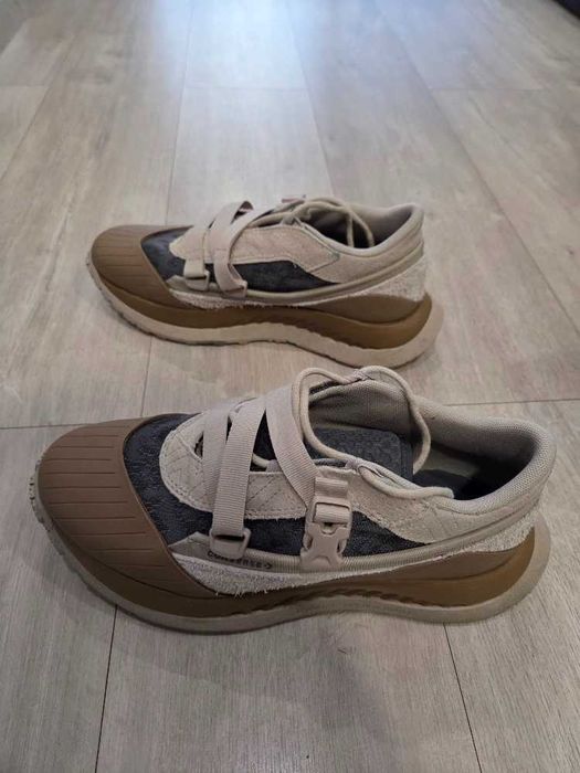 Vand Converse Utility Explore