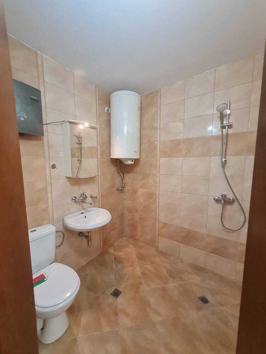 Дава се под наем Тристаен апартамент в Бургас, Братя Миладинови - 83 кв.м за 612 € - Снимка #7