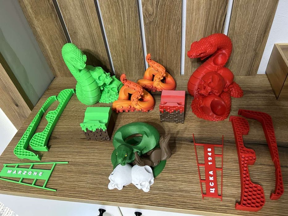 Стойки и аксесоари за PS4 и PS5 контролери и конзоли