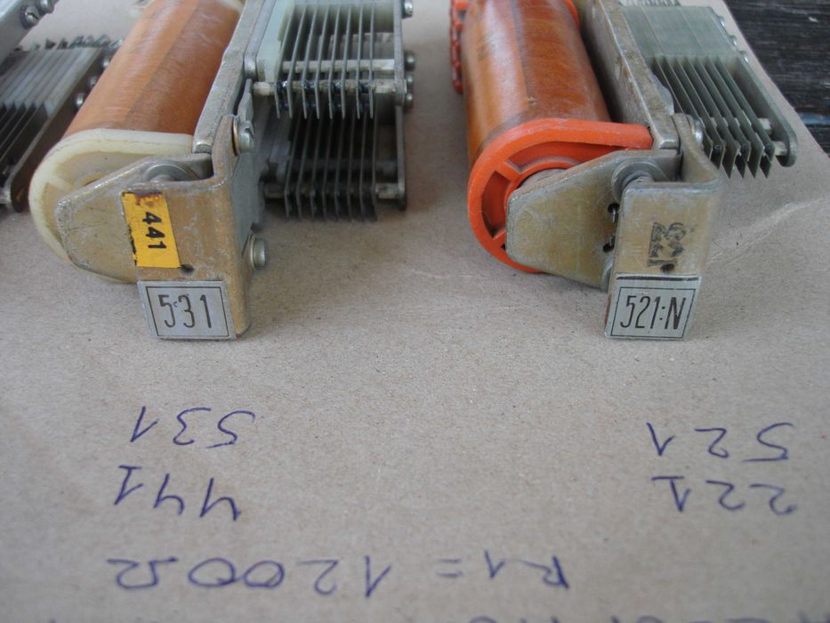 Български асансьорни релета РАУ 48 волта