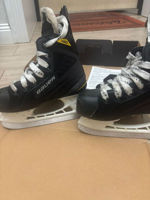 Продам Коньки Bauer