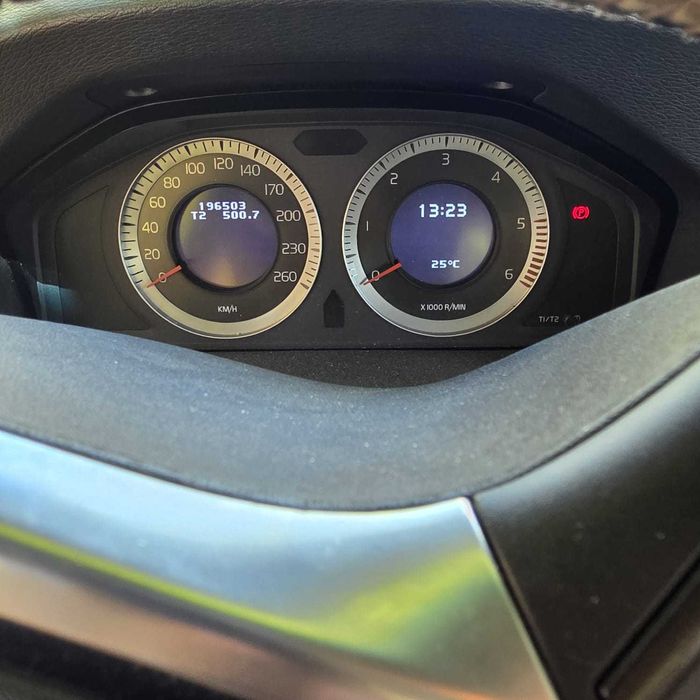 Volvo S60, D3, 163CP, diesel, 2011, Portocaliu