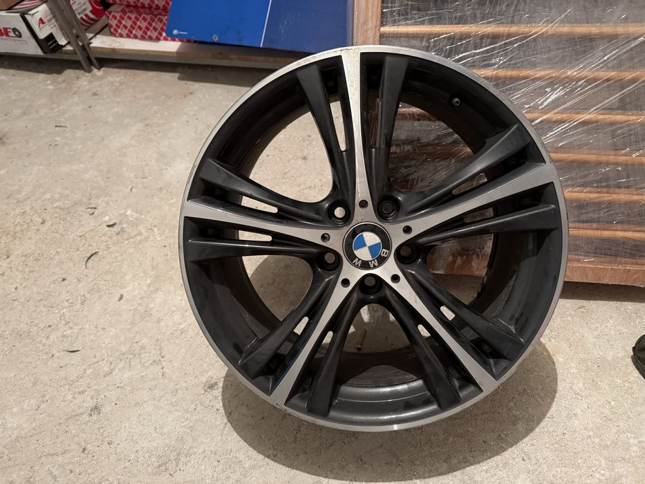 Продавам 19 цола ОЕ джанти спорт пакет style 407 BMW F-series