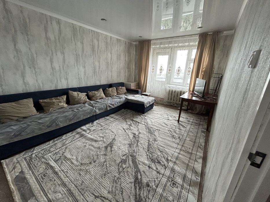 Долгосрочно двухкомнатная квартира