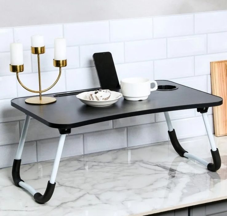 Mini stul Yangi dokonda turibdi