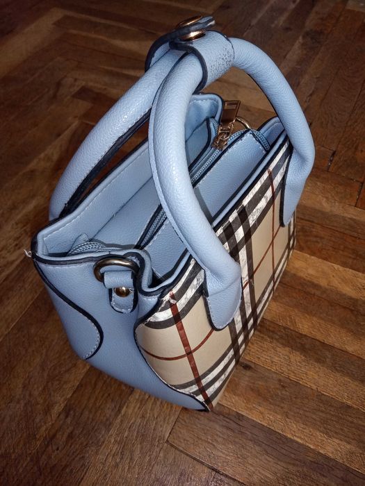 Дамска малка чанта