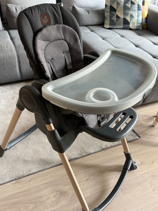 Maxi Cosi Minla столче за хранене