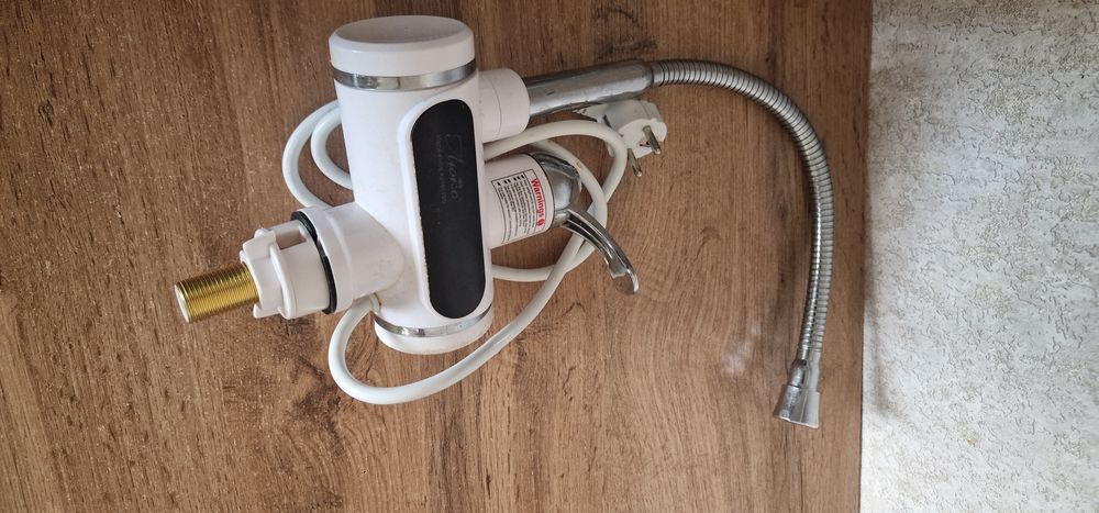 Продам смеситель с подогревом, проточный водонагреватель