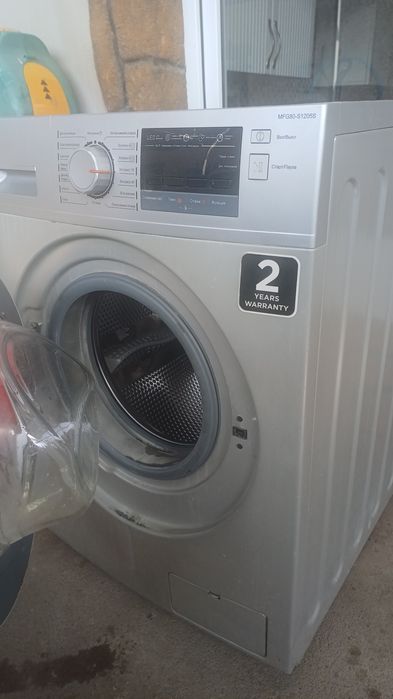 Стиральная машина б/у Midea