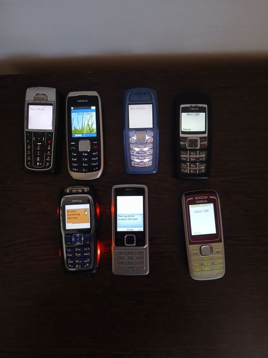 Lot 7 telefoane Nokia de colecție