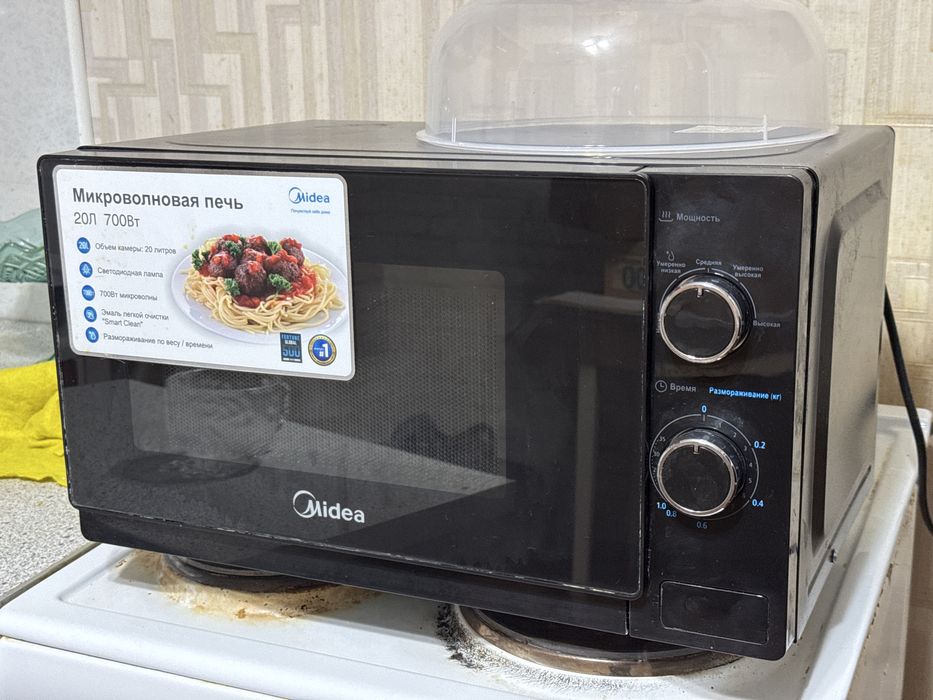 Микроволновка Midea