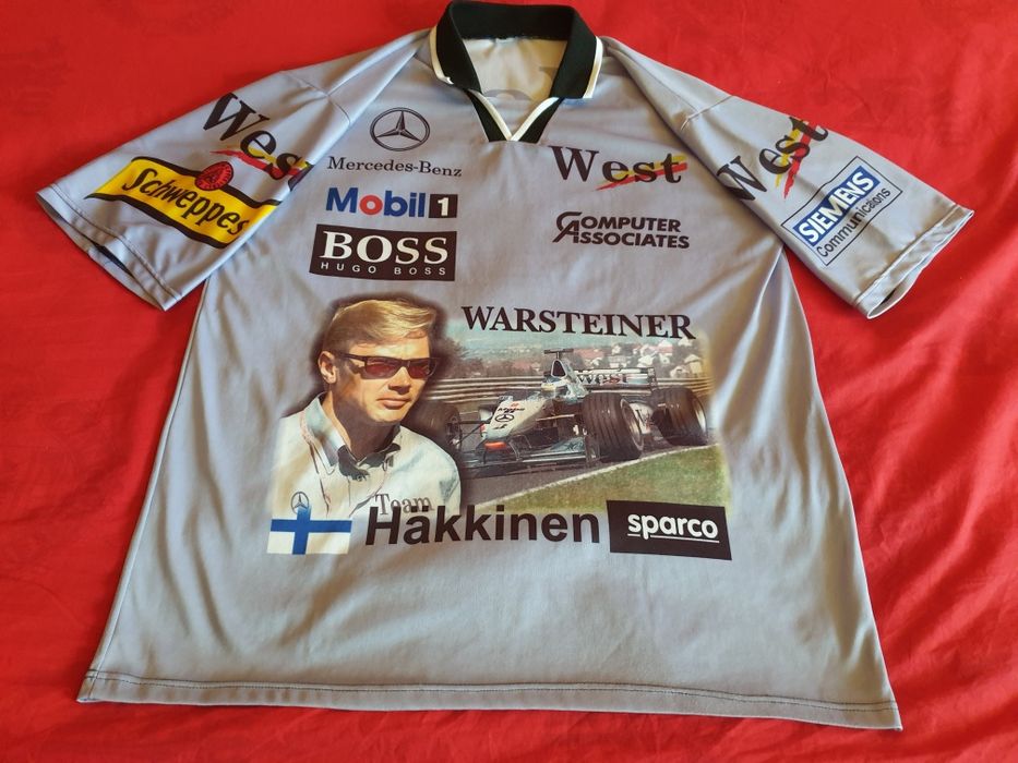 Tricou de barbati   -    100 lei.