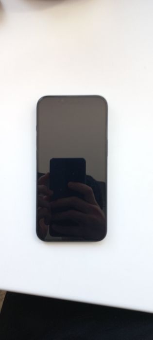 Продам айфон 13 128гб 77акб