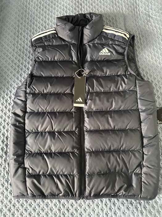 Жилетка Адидас ( оригинал)