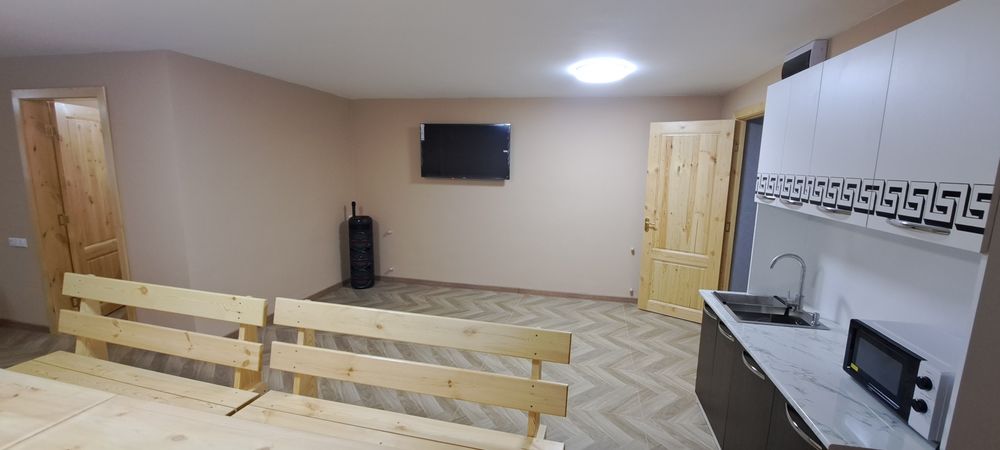 Баня Адам Баня Адам