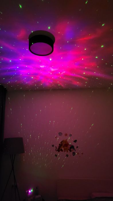 LED/Лед звезден проектор – астронавт, нощна лампа със колонка