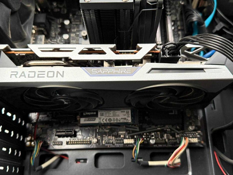 PC Gaming Intel Core i7, AMD RADEON RX6600XT 16GB RAM DDR5