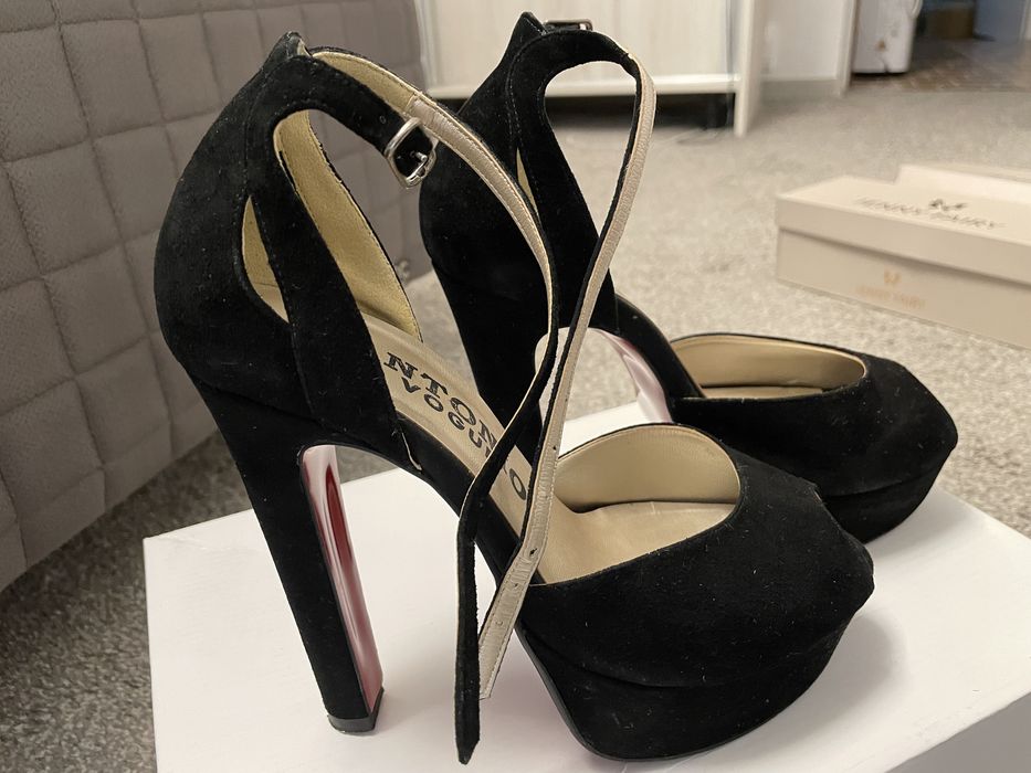 Pantofi si sandale