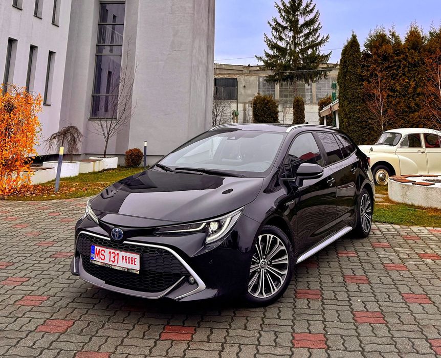 Toyota Corolla Toyota Corolla 1.8 Hybrid 2022 Team D Distronic Side Assist Keyless Ca