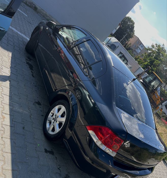 Opel Astra H Sedan 2008 1.6 Benzina+GPL