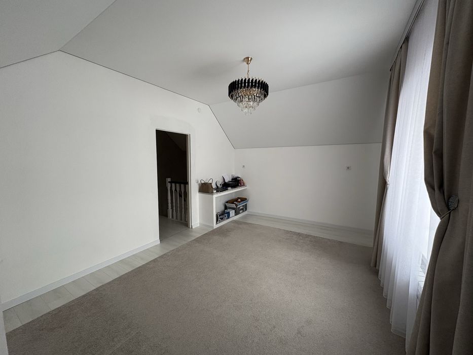 Продам дом коттедж