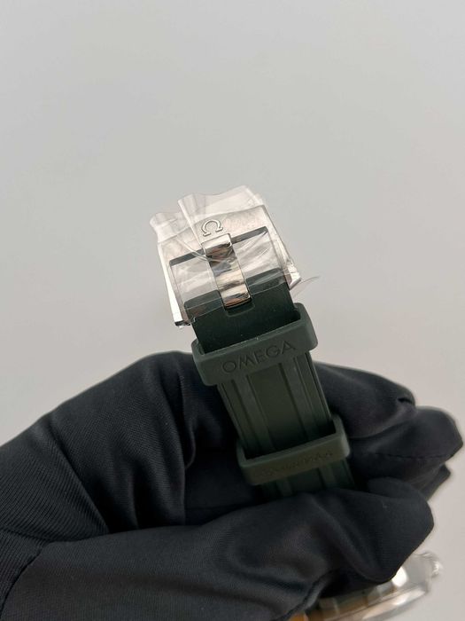 Наручные часы Omega Seamaster