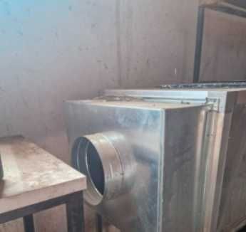 Filtru carbon activ de  capacitate 3000 mcub /min, mese de inox HORECA