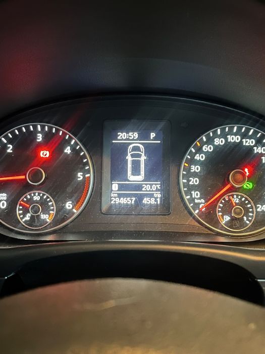 VW Touran•2.0 TDI•2012