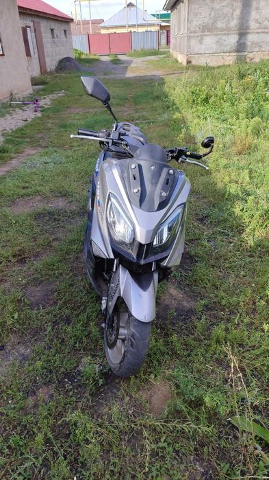 продам Скутер 185 куб