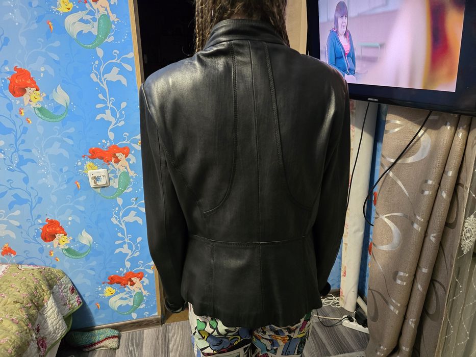 Отдам вещи за конфеты