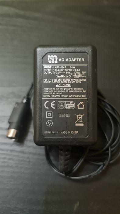 Adaptor 4 PIN Hikvision