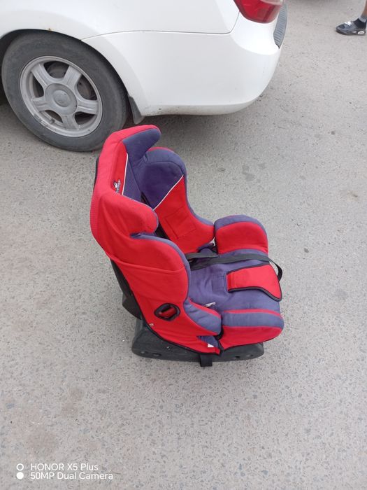 Продам детское авто кресло
