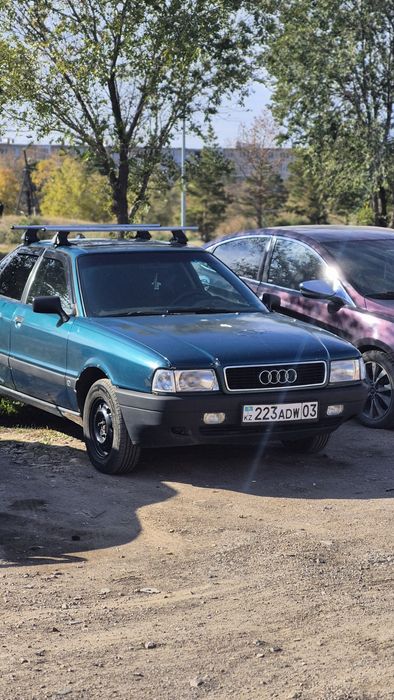 Продам машину Ауди 80