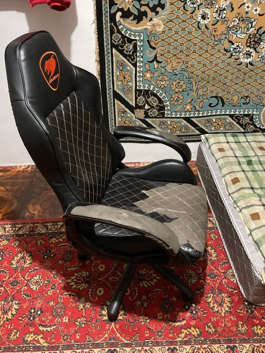 Игровое кресло Cougar