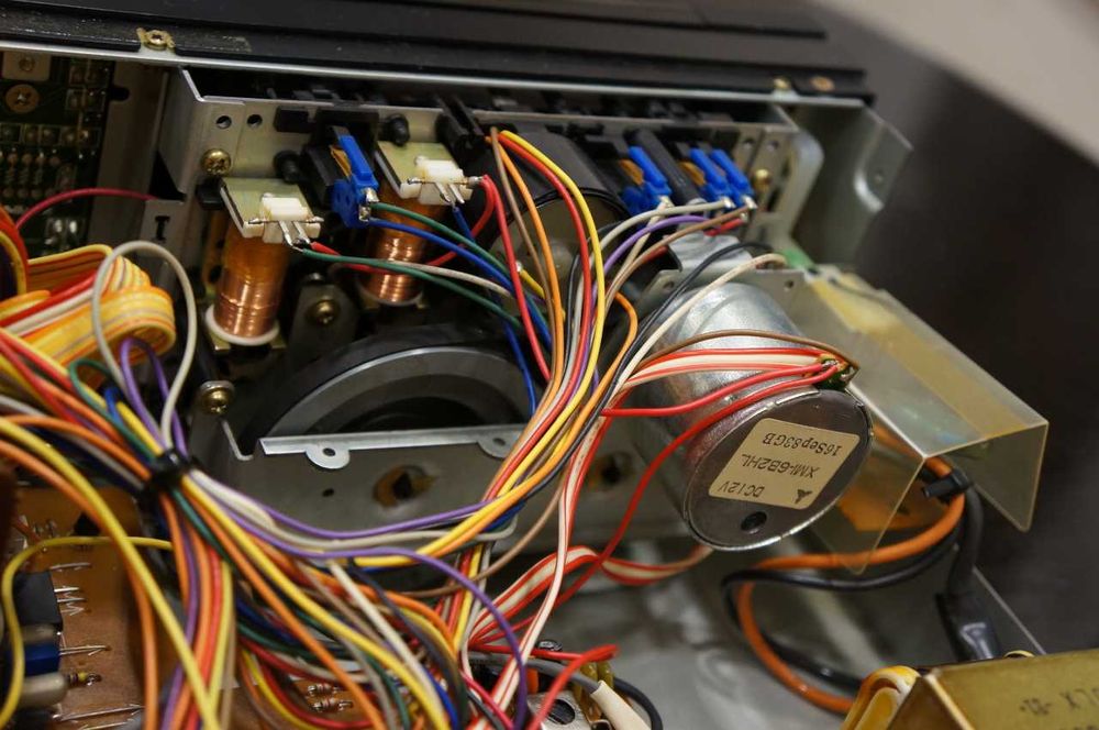 Aiwa AD-F660 касетен дек