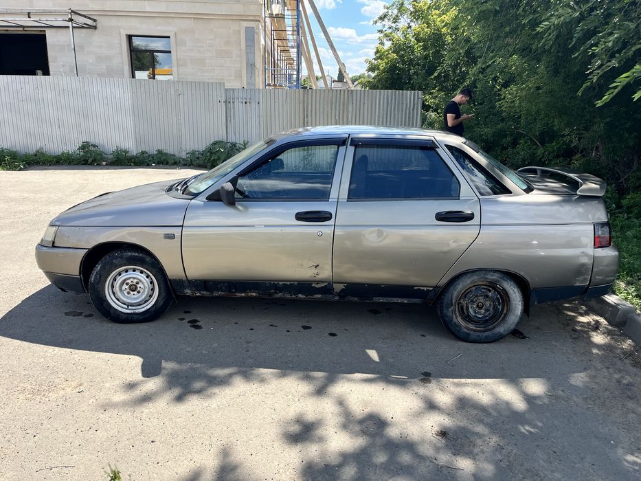 Продам ваз 2110 срочно