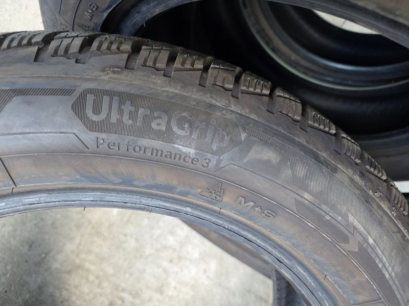 225/55/17 Goodyear 4бр