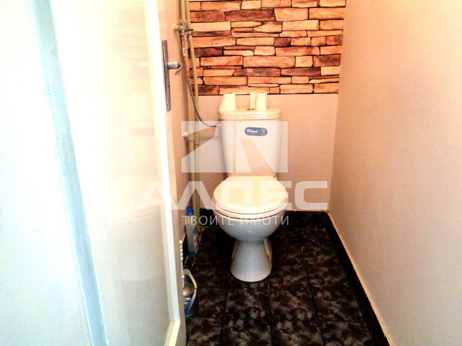 Дава се под наем Двустаен апартамент в София, Център - 95 кв.м за 1196.97 € - Снимка #11