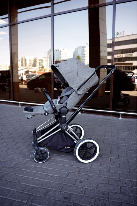 Коляска Cybex Priam Lux Cashmere