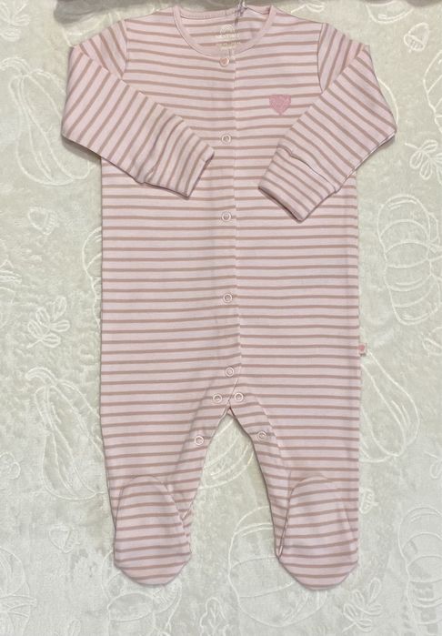 Нови 7 бр. ромпъри “Next”