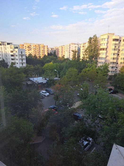 Apartament 3 Camere !