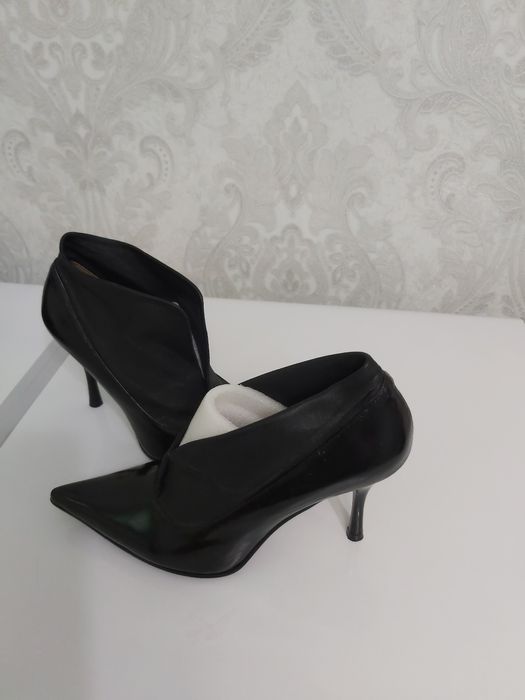 женские модельные туфли