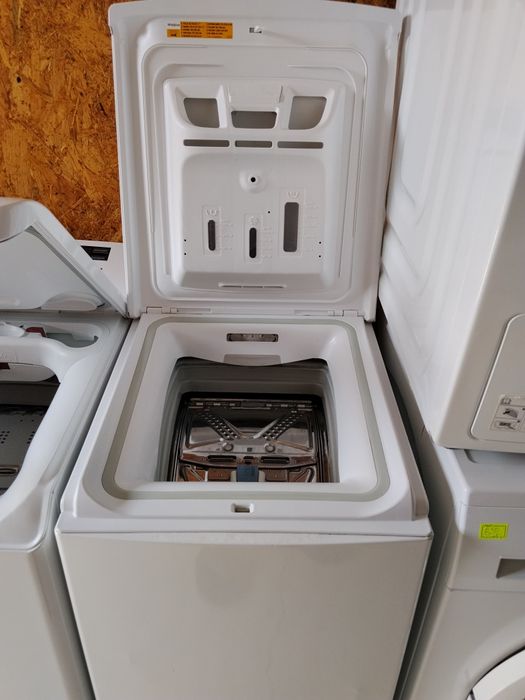 Masina de spalat Whirlpool de 6,5  kg cu incarcare verticala