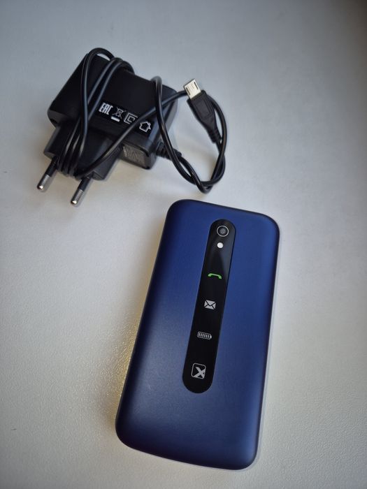 Мобильный телефон